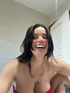 Show de Rafaellaz na webcam