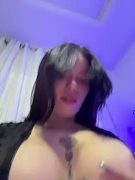 Show de Rafaellaz na webcam