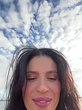 Rafaellaz Webcam show