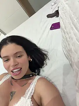 Show de Rafaellaz na webcam