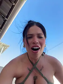عرض كام Rafaellaz