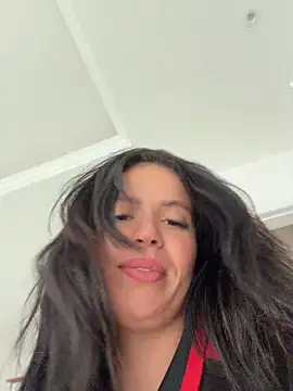 Show de Rafaellaz na webcam