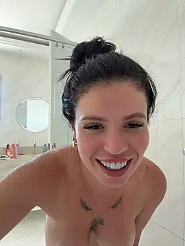 Rafaellaz Chat XXX live