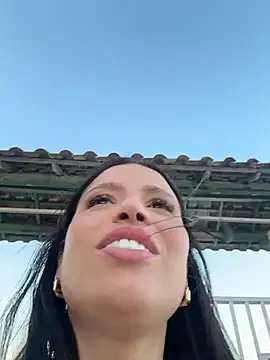 Rafaellaz Show in webcam