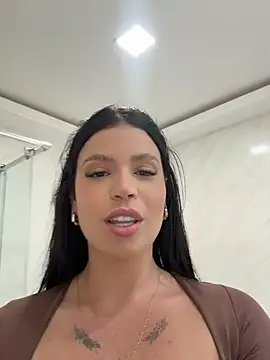 Show de Rafaellaz na webcam
