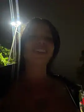 Show de Rafaellaz na webcam