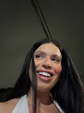 Rafaellaz Show in webcam