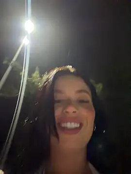 Rafaellaz Pertunjukan Webcam