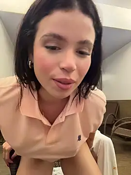 Show de Rafaellaz na webcam