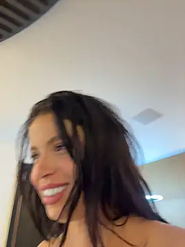 عرض كام Rafaellaz