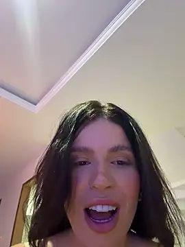 Rafaellaz 在線直播表演