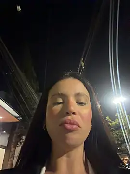 Show de Rafaellaz na webcam