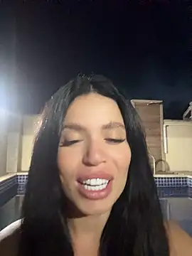 Rafaellaz Show in webcam