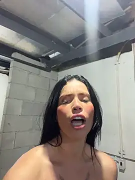 Show de Rafaellaz na webcam