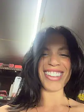 Rafaellaz XXX чат на живо
