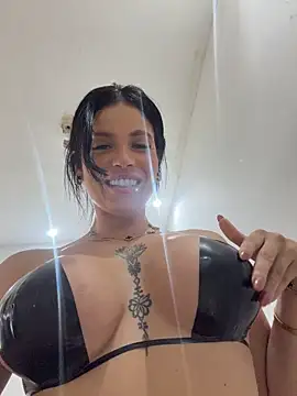 Rafaellaz Pertunjukan Webcam