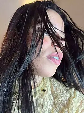 عرض كام Rafaellaz