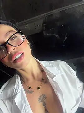 Rafaellaz webcam show