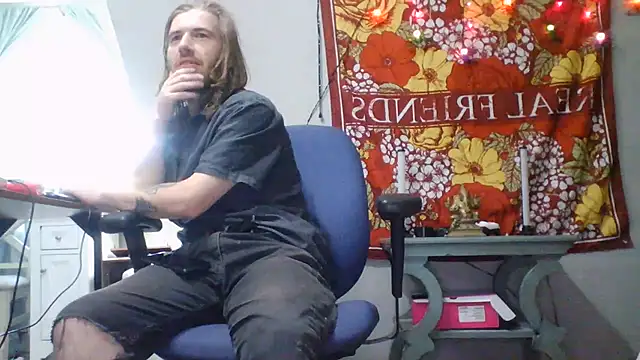 Explosive_andyy Шоу с уебкамера