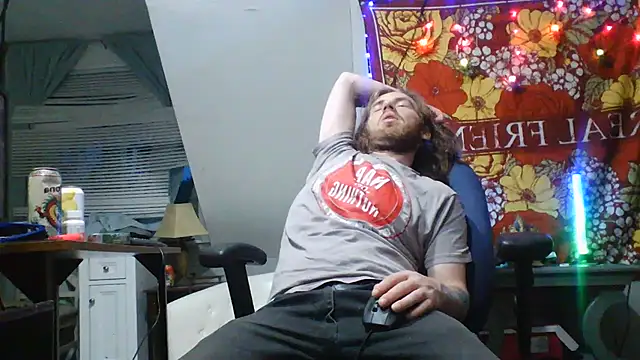 Explosive_andyy Webcam Show