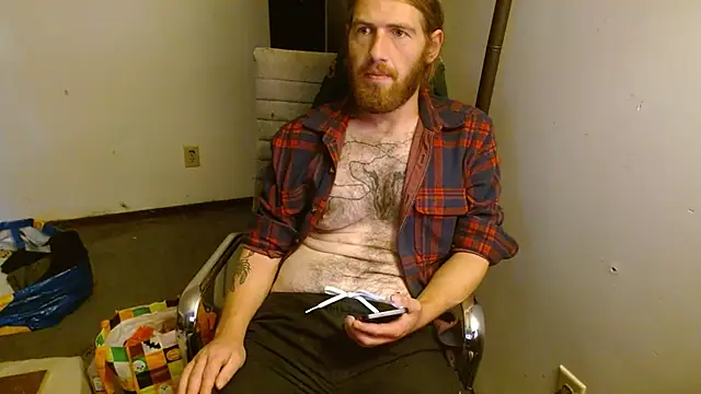 הופעת וובקאם של Explosive_andyy