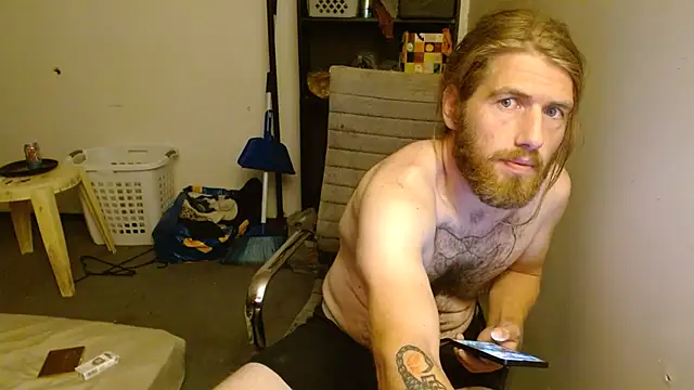 Explosive_andyy Show Webcam