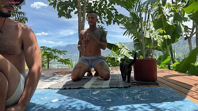 Show modela fitnolan na web-kameri