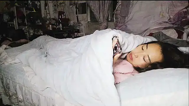 hebe-02 Show in webcam