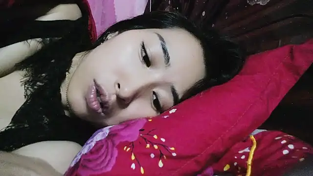 hebe-02's Webcam Show