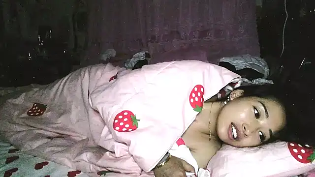 hebe-02's Webcam Show