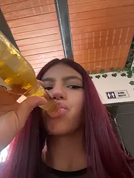 Emily-teen 网络视讯表演