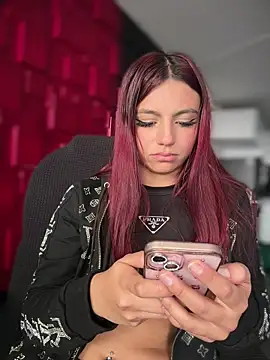 Phòng Chat Trực Tiếp Emily-teen