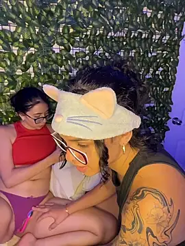 Alice_surpriseのウェブカメラショー