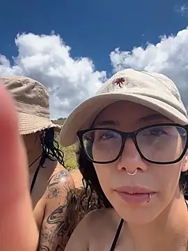 Alice_surprise's Webcam Show