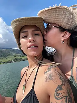 Alice_surprise's Webcam Show