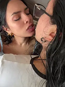 Alice_surprise Webcam Show