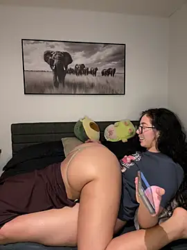 Alice_surprise's Webcam Show