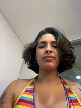 Alice_surprise Pertunjukan Webcam