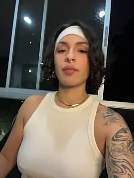 Alice_surprise Webcam-Show