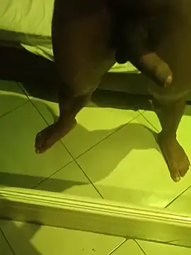 uiii_preto – webcam-show