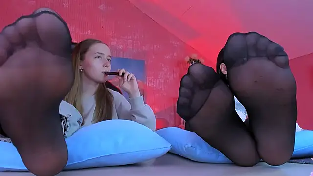 JenniferGraces' Webcam Show