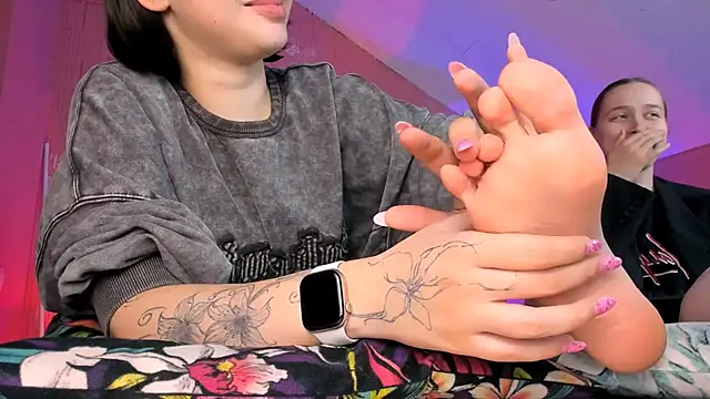 Pokazy przed kamerką – JenniferGraces