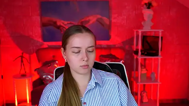 Chat +18 de JenniferGraces ao vivo