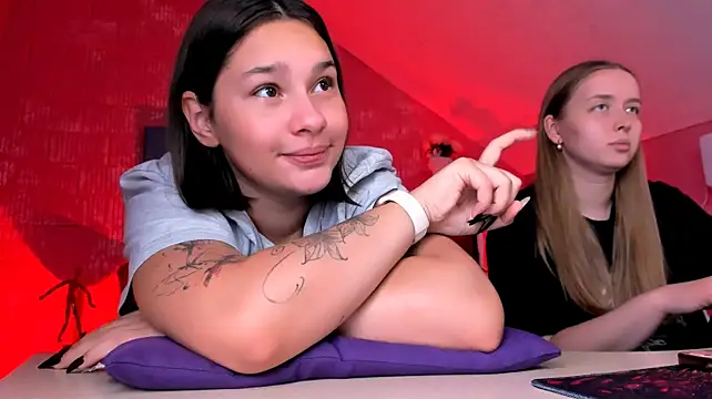 JenniferGraces: вебкам-шоу