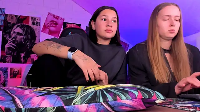 JenniferGraces' Webcam Show