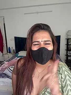 הופעת וובקאם של Sexy_Madhurii