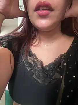 Show modela Sexy_Madhurii na web-kameri