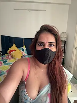 Sexy_Madhurii – live chatrum