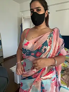Sexy_Madhurii Adlı Modelin Web Kamerası Şovu