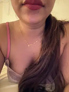 Pokazy przed kamerką – Sexy_Madhurii